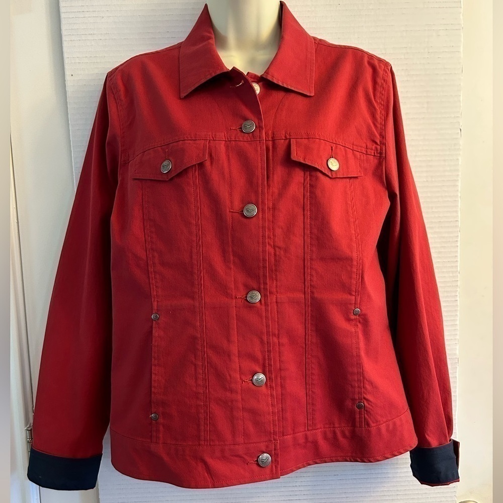 FACONNABLE red 6 button‎ jacket withNavy blue fold over sleeves. Sz-L.